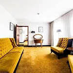 Palac Na Wodzie & 3*