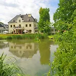 Palac Na Wodzie & Aparthotel Jelenia Góra