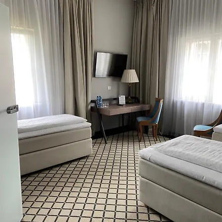 Palac Na Wodzie & 4* Jelení Hora