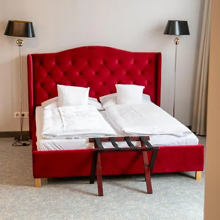Aparthotel Palac Na Wodzie & 4*