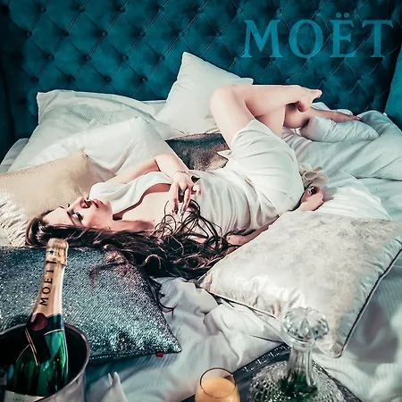 Palac Na Wodzie & 4*