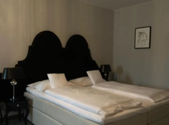 Aparthotel Palac Na Wodzie & 4*