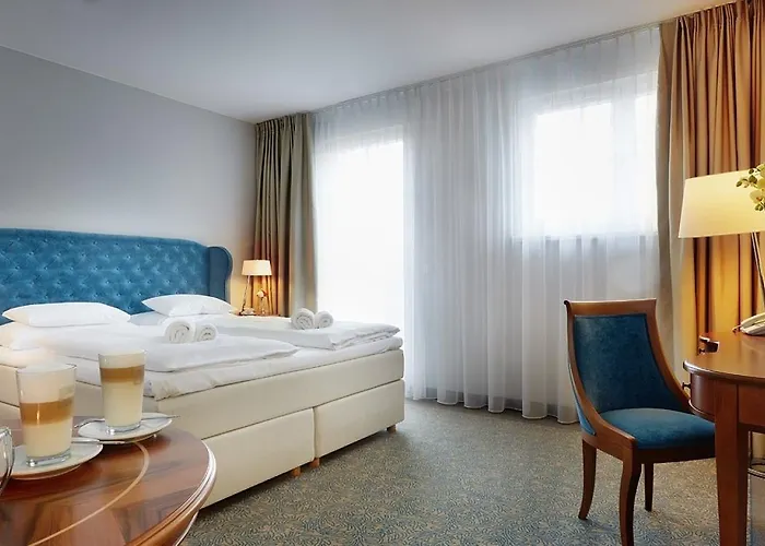 Palac Na Wodzie & 4*