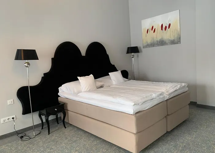 Palac Na Wodzie & Aparthotel