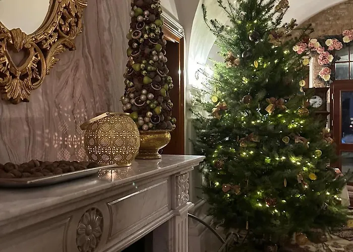 Palac Na Wodzie & Aparthotel 4*