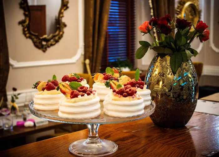 Palac Na Wodzie & 4*