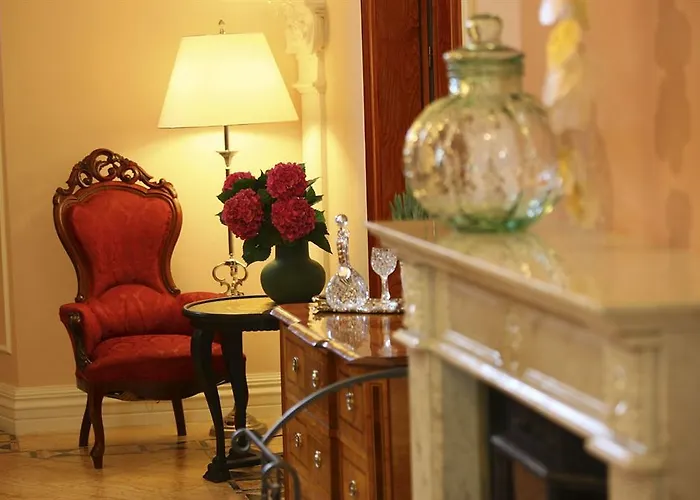 Palac Na Wodzie & Aparthotel Jelenia Gora