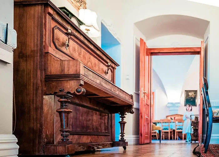 Palac Na Wodzie & Aparthotel Jelenia Gora