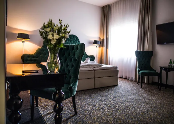 Palac Na Wodzie & Aparthotel