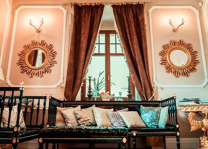 Palac Na Wodzie & Aparthotel 4*