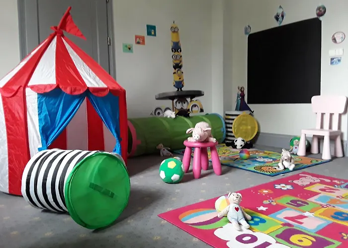 Palac Na Wodzie & 4*