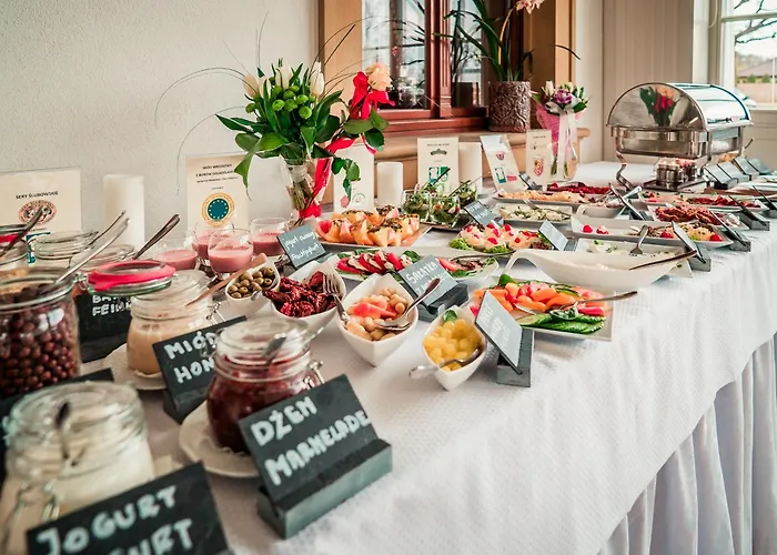 Palac Na Wodzie & Aparthotel Jelenia Gora